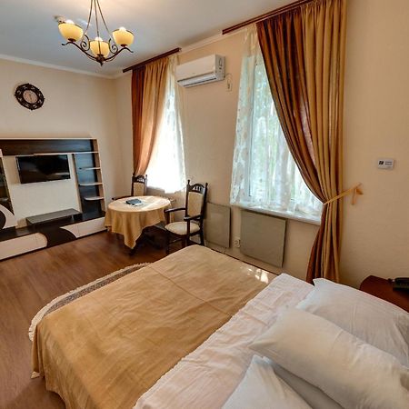 Aleksandria Hotel Kiev Exterior foto